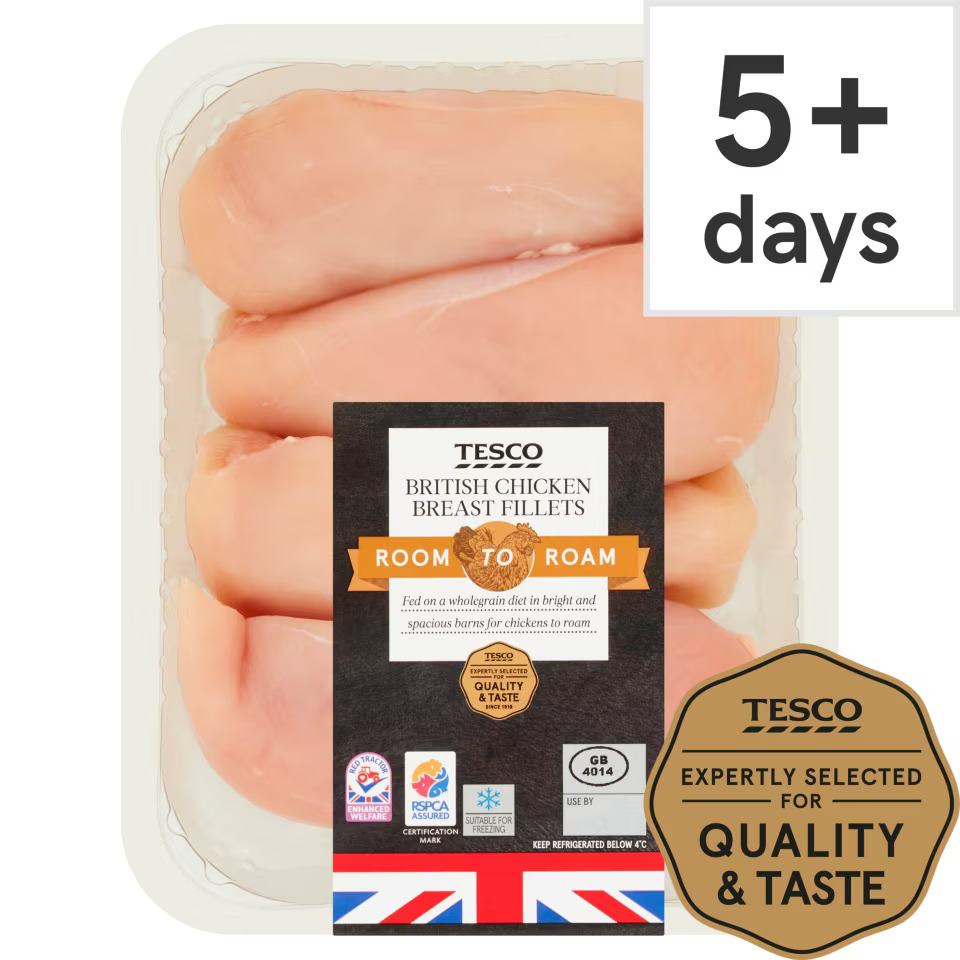 Tesco Room To Roam British Chicken Breast Fillets 650G